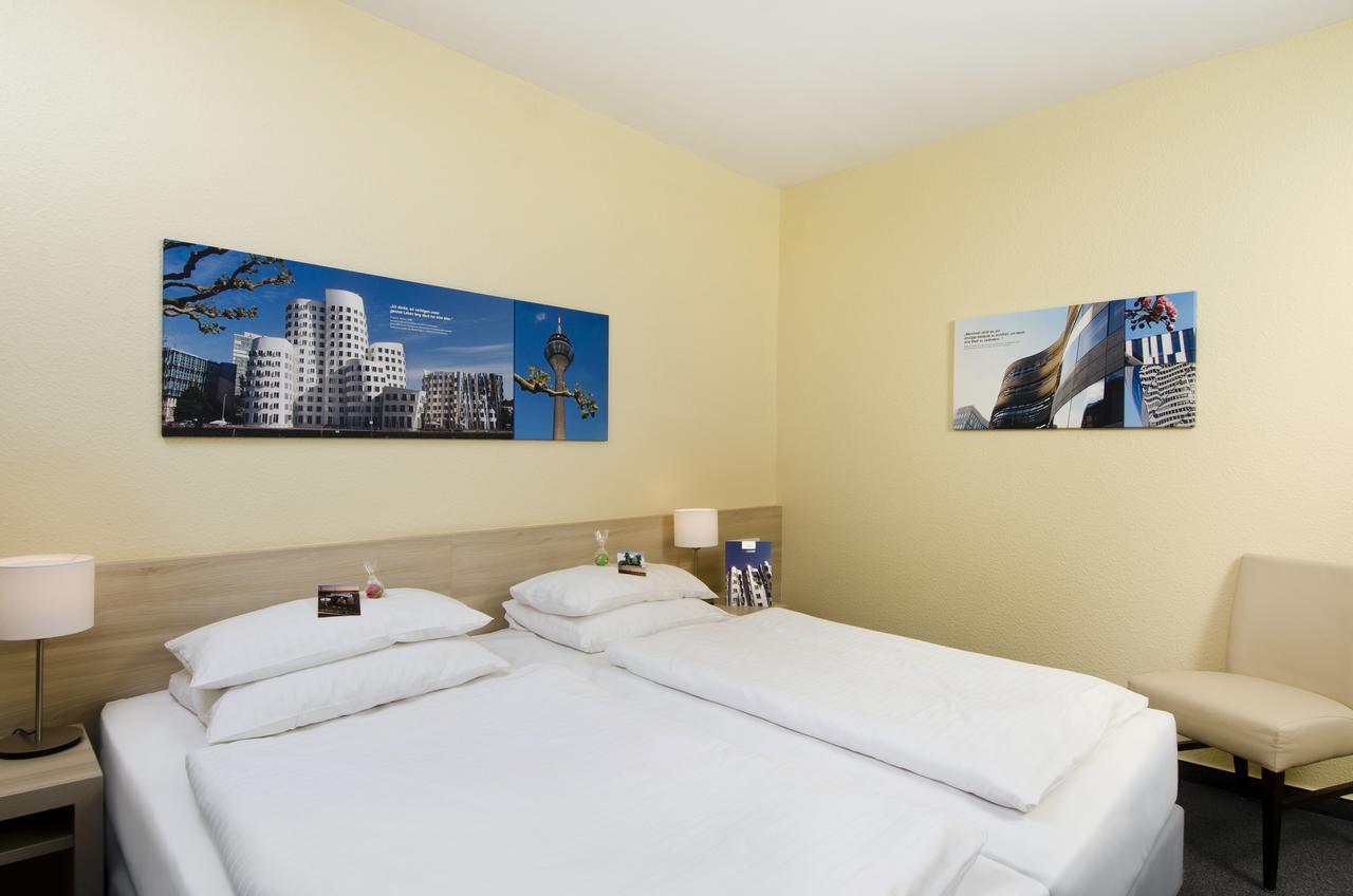 דיסלדורף Hotel Am Hofgarten מראה חיצוני תמונה