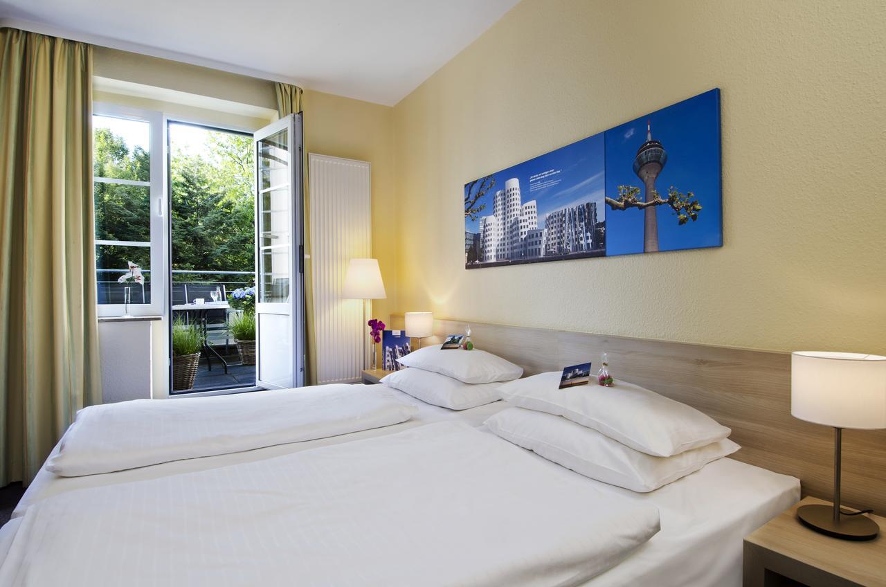 דיסלדורף Hotel Am Hofgarten מראה חיצוני תמונה